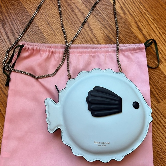 Kate Spade Puffy Puffer Blue Fish Crossbody Clutch / Shoulder Bag